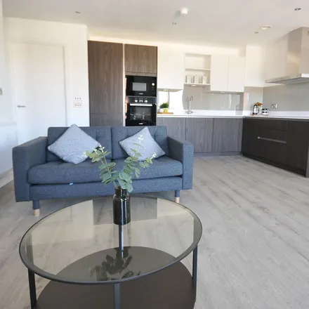 Rent this 3 bed apartment on J1 - Forge in Lockside Lane, Salford