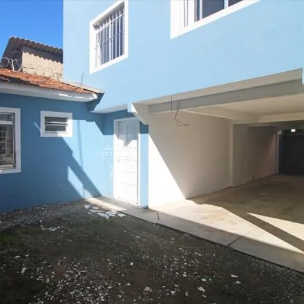 Rent this 2 bed house on Rua Luiz França 940 in Cajuru, Curitiba - PR