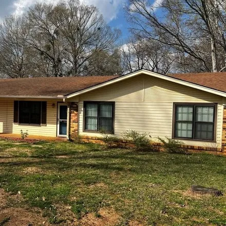 Buy this 3 bed house on 140 Brierwood Drive in Palestine, TX 75801