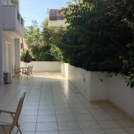 Rent this 3 bed apartment on 2ο Γενικό Λύκειο Πεύκης in Κορίνθου, Pefki