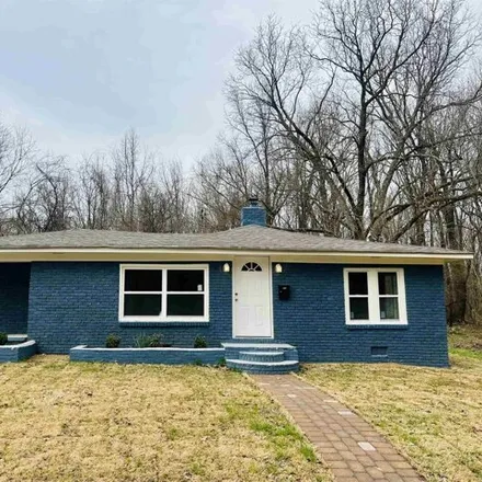 Buy this 4 bed house on 880 Nora Road in Pisgah Heights, Memphis