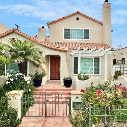 Rent this 4 bed house on 129 Corona Avenue in Long Beach, CA 90803