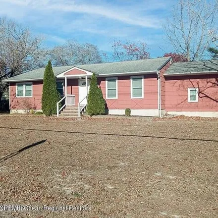 Buy this 3 bed house on 348 Clifton Avenue in Berkeley Township, NJ 08721