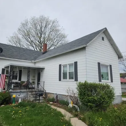 Buy this 2 bed house on 1299 Ash Street in Logansport, IN 46947