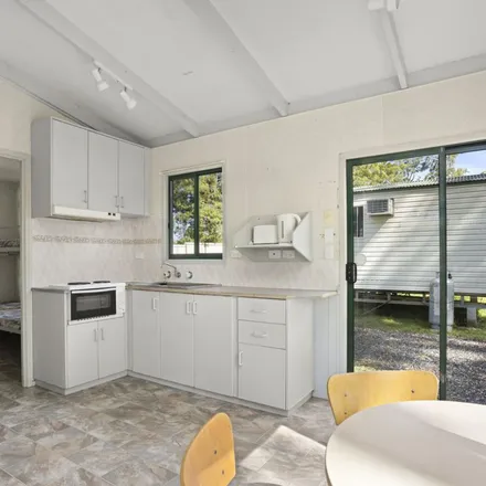 Image 4 - Twilight Caravan Park, Manning River Drive, Taree South NSW 2430, Australia - Apartment for rent