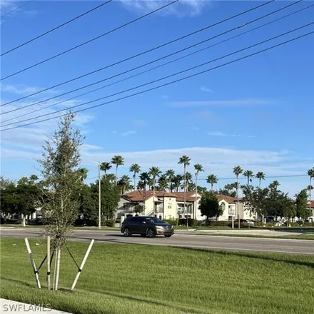 Image 2 - 3405 Winkler Ave Apt 205, Fort Myers, Florida, 33916 - Condo for rent