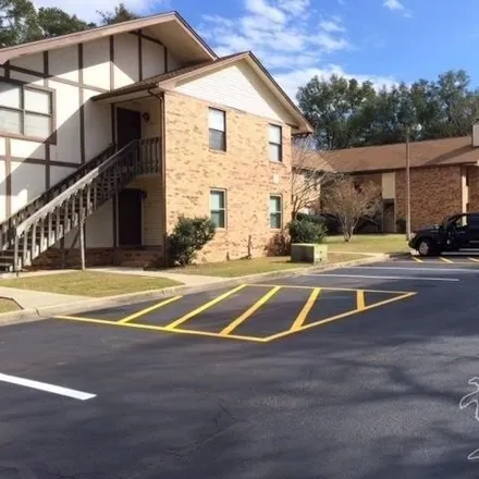 Rent this 2 bed condo on 12022 Scenic Highway in Ferry Pass, FL 32514