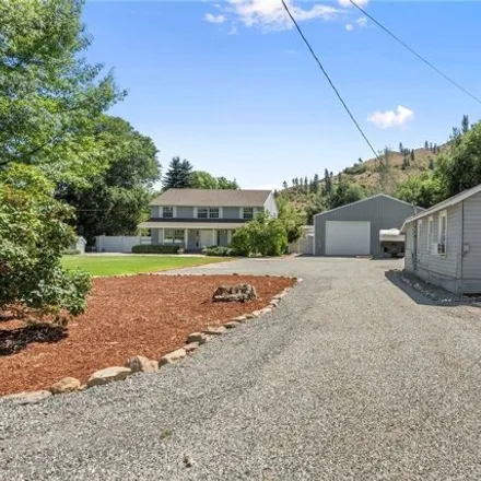 Buy this 4 bed house on 5465 Binder Road in Cashmere, Chelan County