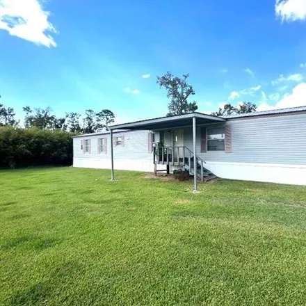 Buy this 3 bed house on 1525 Chestnut Street in Sulphur, LA 70663