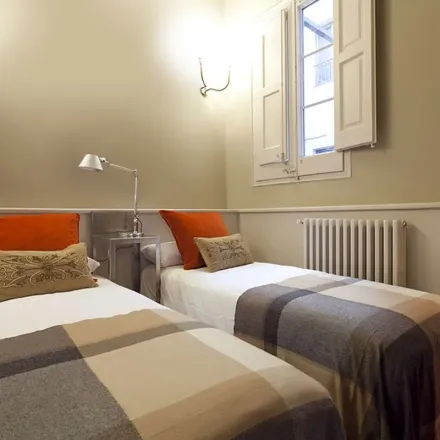 Rent this 4 bed apartment on Rambla de Catalunya in 69, 08007 Barcelona