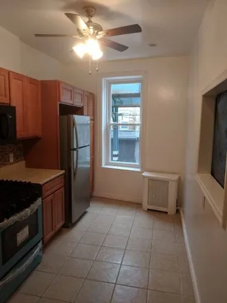 Image 4 - 86-20 Jamaica Avenue, New York, NY 11421, USA - House for sale