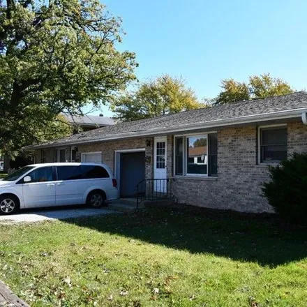 Rent this 2 bed duplex on 2100 Gideon Avenue in Zion, IL 60099