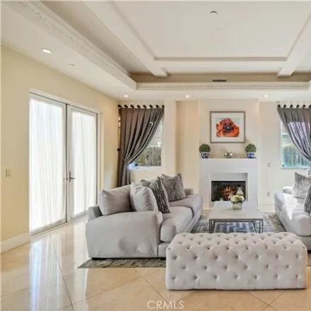 Rent this 5 bed house on Beverly Hills Children's Zoo in Clifton Way, Beverly Hills