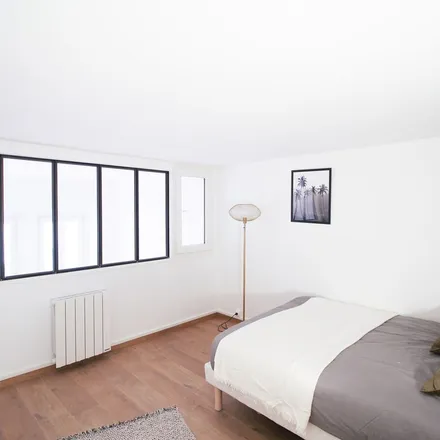 Rent this 1 bed apartment on 27 Montée Saint-Barthélémy in 69005 Lyon, France