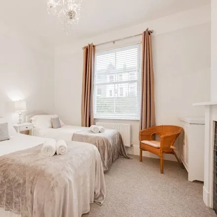 Image 1 - Brighton and Hove, BN2 1QB, United Kingdom - Apartment for rent