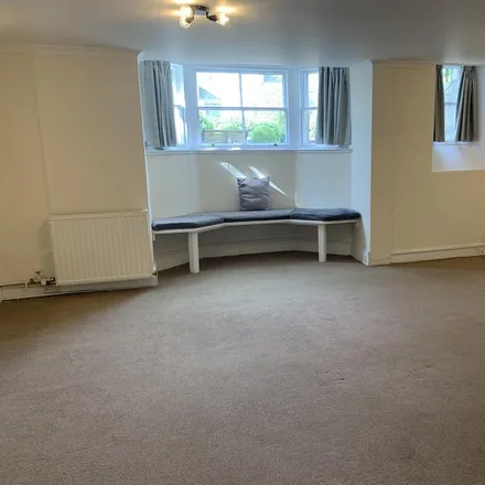 Image 2 - 4 Carden Place, Aberdeen City, AB10 1UP, United Kingdom - Apartment for rent