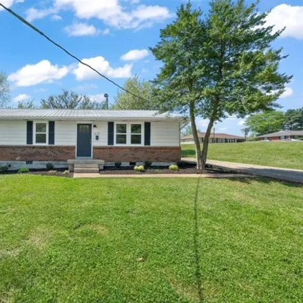 Buy this 4 bed house on 401 Longview Drive in Franklin, KY 42134