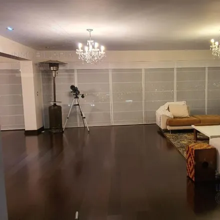 Buy this studio apartment on Masajes relajantes in Santiago de Surco Avenue, Santiago de Surco