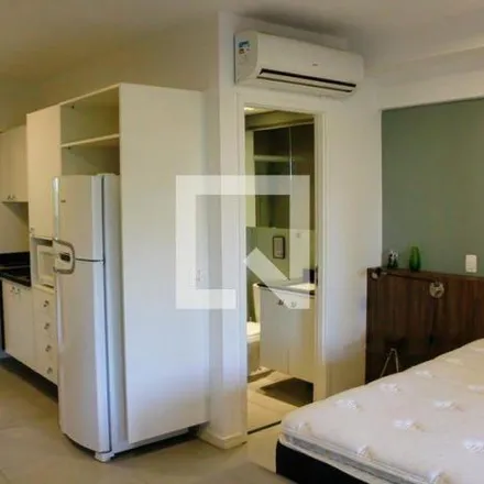 Rent this 1 bed apartment on Edifício Ana Paula leite de Barros in Praça da República 419, República