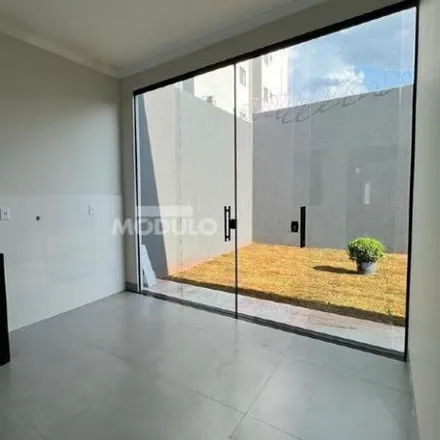 Buy this 3 bed house on Avenida Itaipu in Granada, Uberlândia - MG