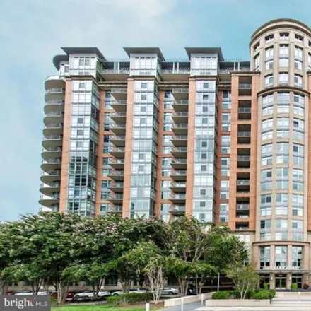 Buy this 1 bed condo on One Park Crest in 8220 Crestwood Heights Drive, Fairfax County