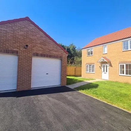 Rent this 4 bed apartment on Stoneacre Avenue in Ingleby Barwick, TS17 0XE