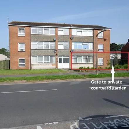 Image 1 - The Parade, Castle Drive, Dinas Powys, CF64 4NN, United Kingdom - Apartment for sale