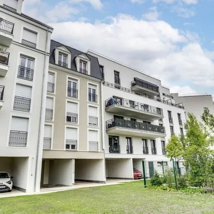 Rent this 2 bed apartment on 24 Avenue Honoré d'Estienne d'Orves in 91260 Juvisy-sur-Orge, France
