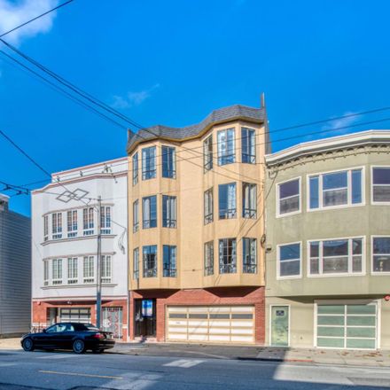 Rent this 3 bed condo on California St in San Francisco, CA