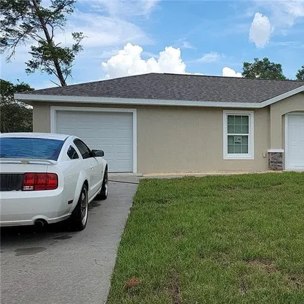 Rent this 3 bed house on 2801 Southwest 164th Street Road in Marion County, FL 34473