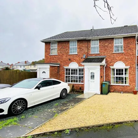 Image 1 - Cranmer Drive, Syston, LE7 1HY, United Kingdom - Townhouse for sale