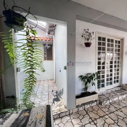 Buy this 3 bed house on Rua Labruna José Baptistella in Araras, Araras - SP