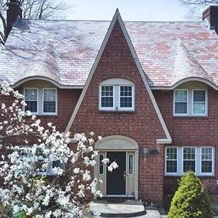 Buy this 5 bed house on 109 Lawrence St in Gardner, Massachusetts