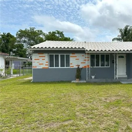 Image 1 - 345 Southwest 14th Street, Dania Beach, FL 33004, USA - House for sale