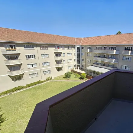 Image 6 - Canigou Ave, Rondebosch, Cape Town, 7700, South Africa - Apartment for rent