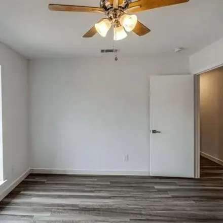 Rent this 1 bed room on 3875 Westminster Drive in Carrollton, TX 75007