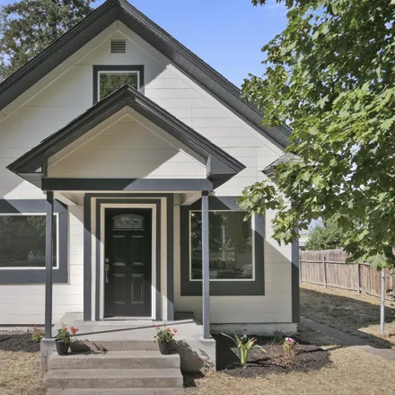 Buy this 4 bed house on 537 East Everett Avenue in Spokane, WA 99207