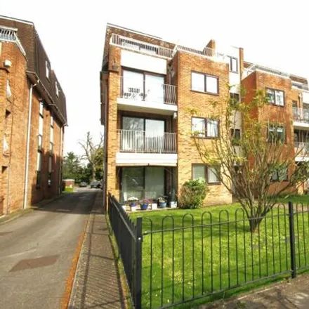 Buy this 1 bed apartment on Oakwood Avenue in Bromley Road, Bromley Park