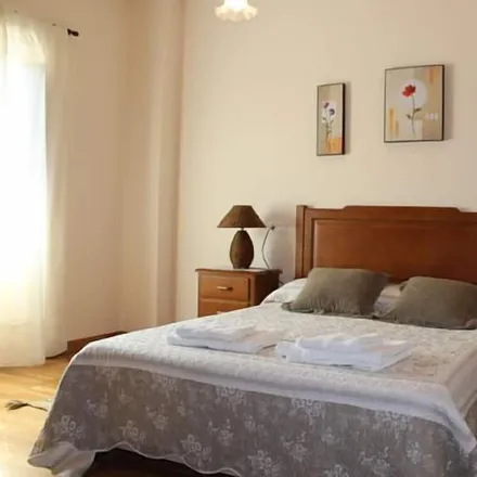 Rent this 3 bed townhouse on Castropol in Asturias, Spain