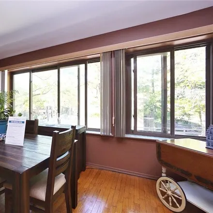 Image 6 - 275 Hillbrook Drive, New York, NY 10305, USA - Condo for sale