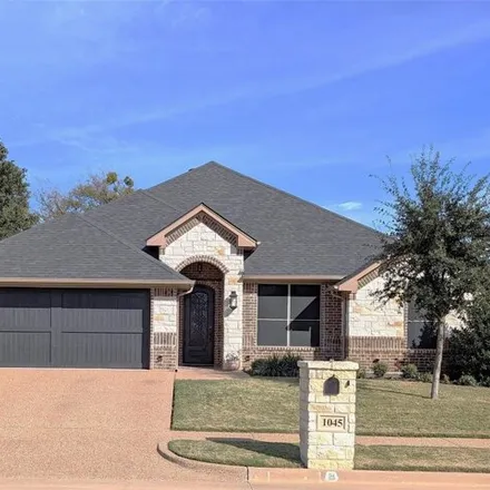 Buy this 4 bed house on 1568 Joshua Way in Granbury, TX 76048