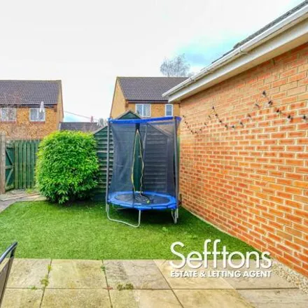 Image 4 - 13 Mavish Close, Norwich, NR5 9PJ, United Kingdom - Townhouse for sale