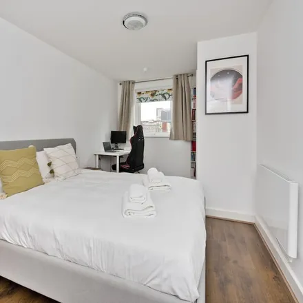 Rent this 2 bed apartment on London in SE10 9JU, United Kingdom