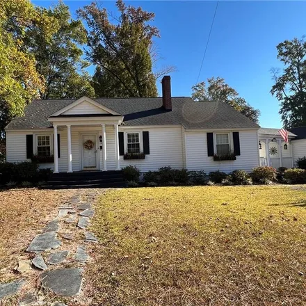 Buy this 3 bed house on 2101 East North Avenue in Anderson, SC 29625