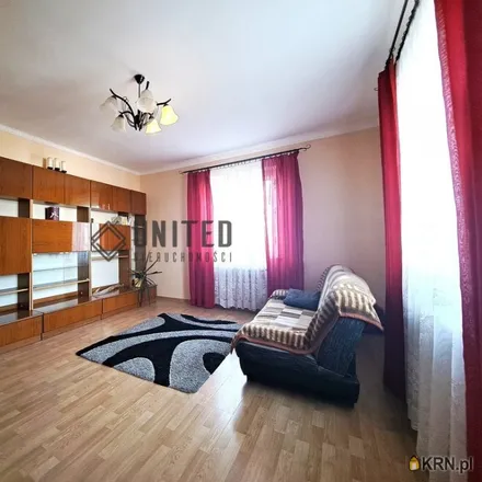 Buy this 3 bed apartment on Publiczna SP w Świętej Katarzynie in Parkowa, 55-010 Święta Katarzyna