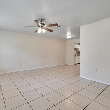 Rent this 4 bed condo on 2277 Timberwood Circle South in Tallahassee, FL 32304
