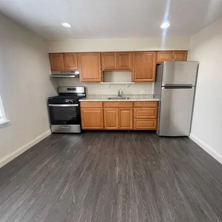 Rent this 1 bed apartment on 246 Mineola Boulevard in Village of Mineola, NY 11501