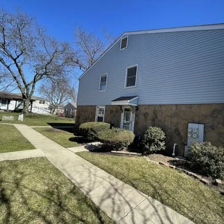 Image 2 - 348 Mallard Court, Vernon Hills, IL 60061, USA - Condo for rent