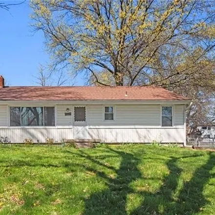 Buy this 3 bed house on 1370 126th Street in Grandview, MO 64030