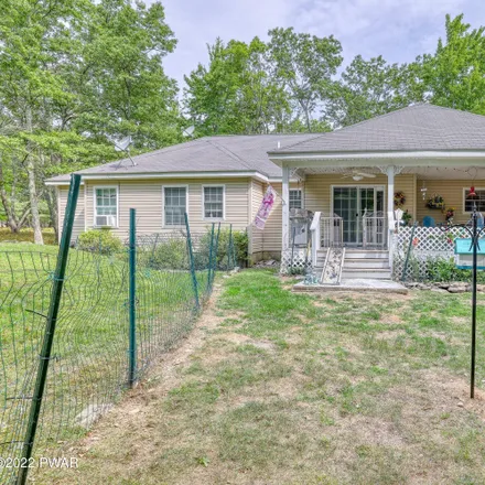 Image 8 - 165 Bluebird Drive, Lehman Township, PA 18324, USA - House for sale